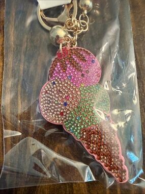 Fashion Jewelry Adorable Pink Multicolor Rhinestone Ice Cream Keychain Charm